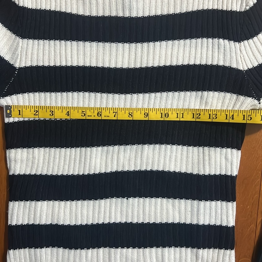 DIVIDED by H&M Striped Black and White Women's Sweater Size M Coastal Casual - Picture 5 of 6